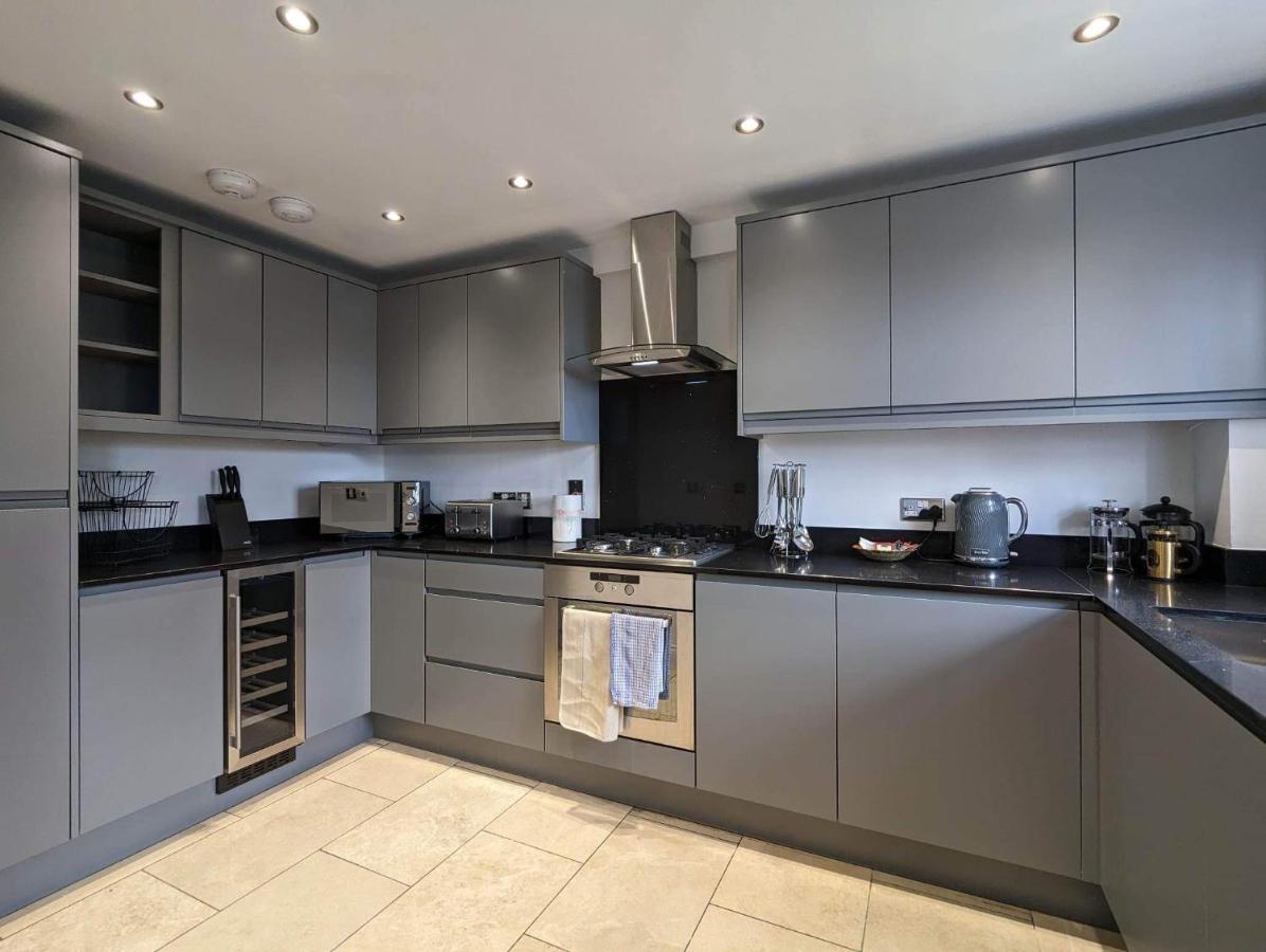 Kirkwood Drive Villa Durham Ngoại thất bức ảnh