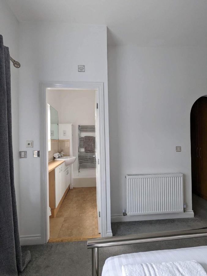Kirkwood Drive Villa Durham Ngoại thất bức ảnh