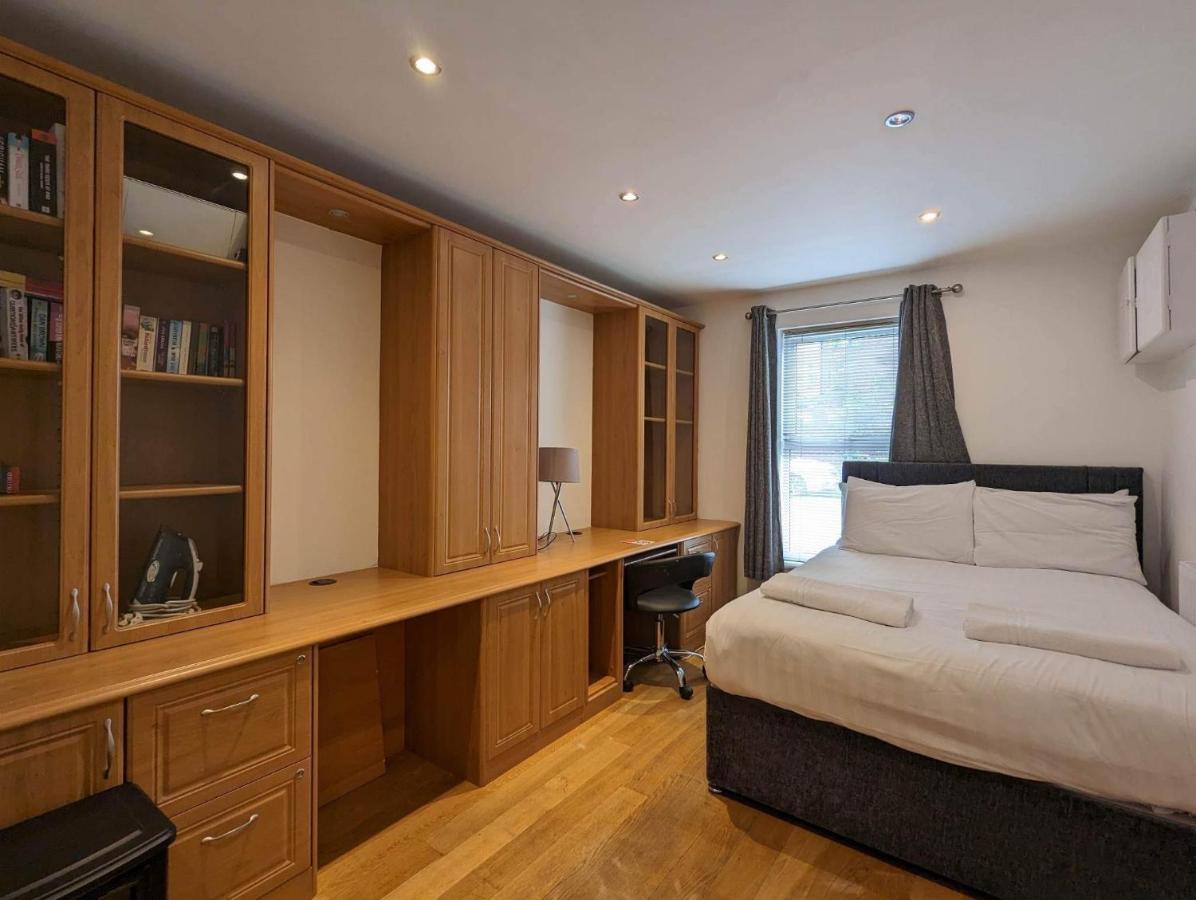 Kirkwood Drive Villa Durham Ngoại thất bức ảnh