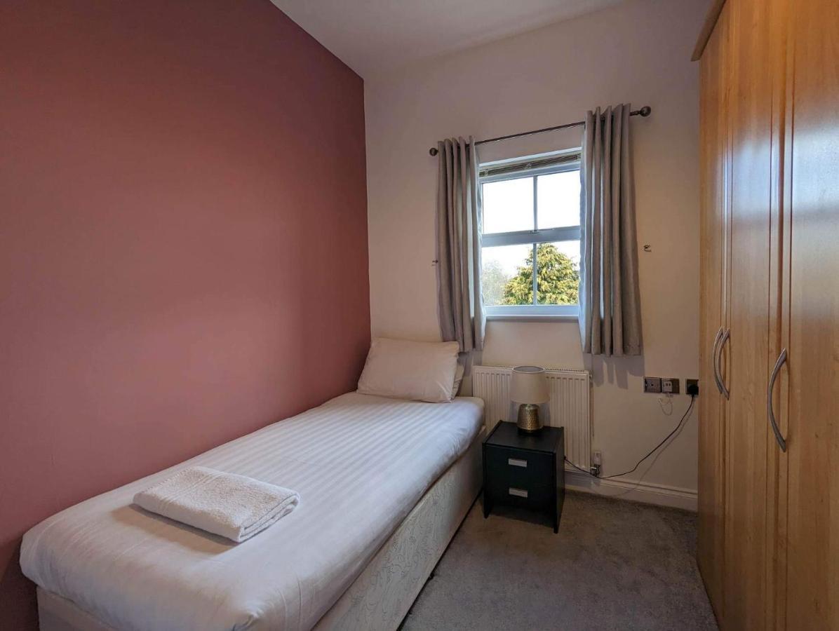 Kirkwood Drive Villa Durham Ngoại thất bức ảnh