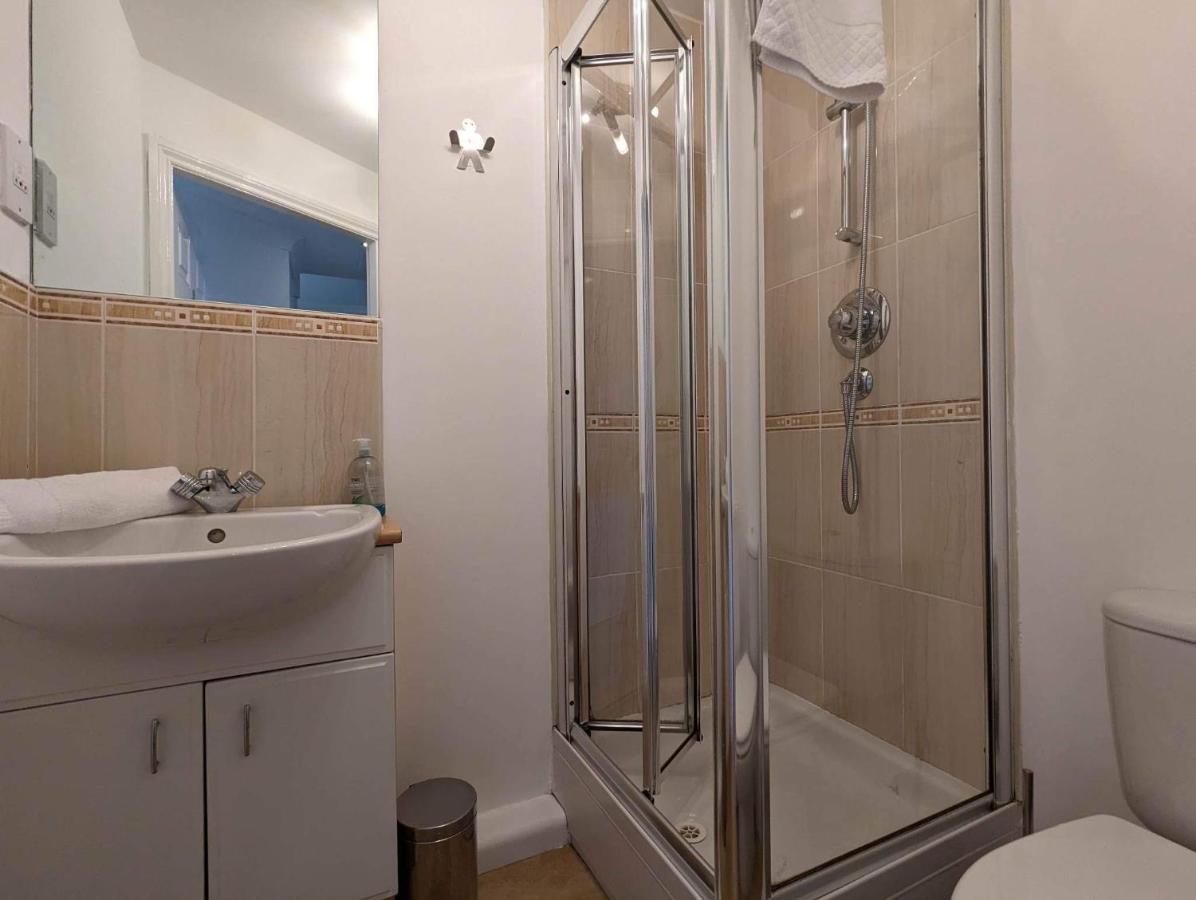 Kirkwood Drive Villa Durham Ngoại thất bức ảnh